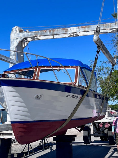 1963 Lyman 25' Sleeper