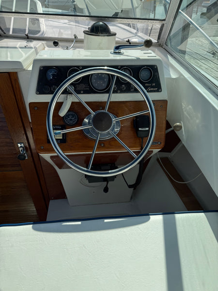 1980 Lyman 26' Fisherman