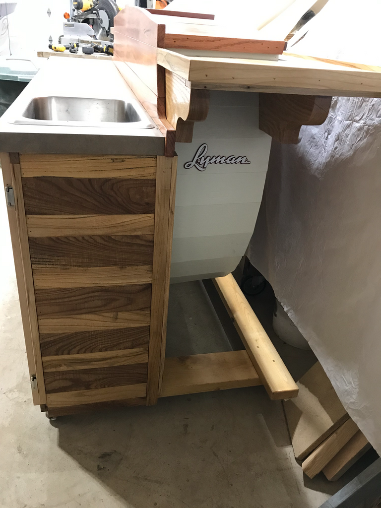 Lyman Transom Bar – Lyman Boats LLC